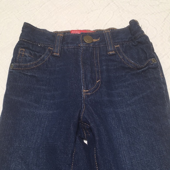 6-12m (4/$20) Fleece-Lined Jeans by Old Navy - Picture 6 of 14